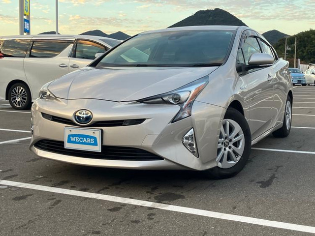 プリウス1.8 S セーフティ プラス