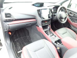 高品質カークリーニング ピカピCar 外装・内装、岐阜トヨペットの専門スタッフがシートもカーペットも綺麗に洗浄済み!プロの仕上げを是非ご確認下さいませ。