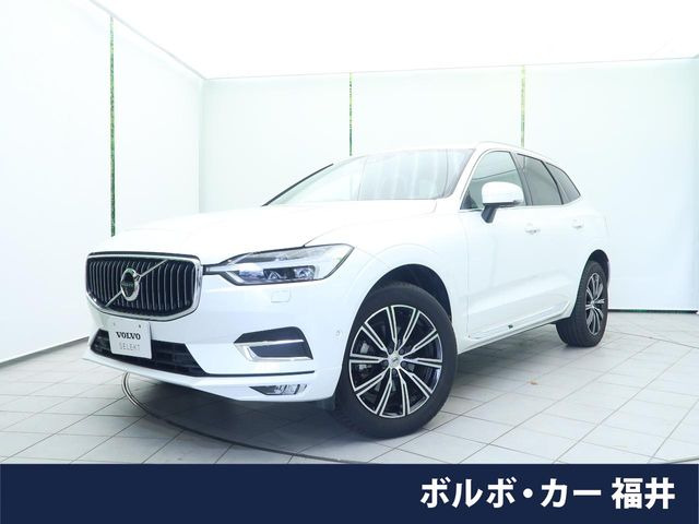 XC60B5 AWD インスクリプション 4WD