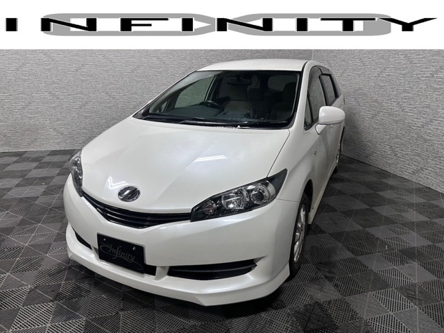 ウィッシュ1.8 X HIDセレクション 4WD夏冬タイヤ スマートキー ナビTV