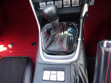 オートマチックですが、マニュアルモード搭載なので走りも楽しめちゃいます!