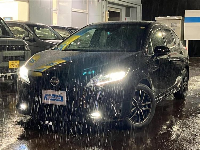 ノート1.2 X FOUR 4WD