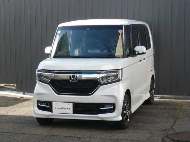 N-BOXカスタム G L ホンダセンシング 4WD 