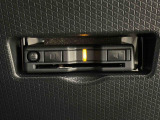 ETCカードを挿入することで高速道路を利用する際の支払いがキャッシュレスになり、便利です。