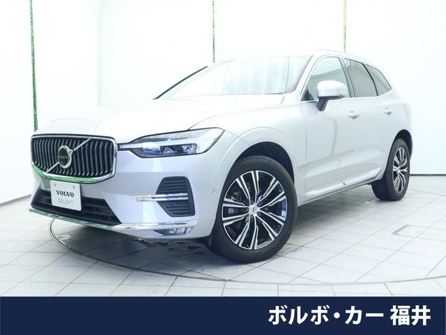 XC60B5 AWD インスクリプション 4WD