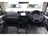 ランドクルーザー70 4.0 4WD 