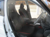 乗り心地がよく、ゆったり座れる運転席です。