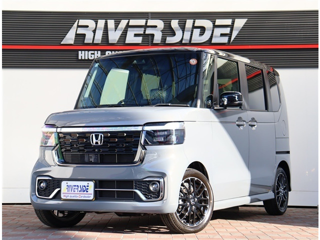 ホンダ N-BOXカスタム ターボ コーディネートスタイル 2トーン 届出済未使用車純正9インチナビ専用シート