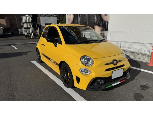 アバルト595コンペティツィオーネ パフォーマンス パッケージ