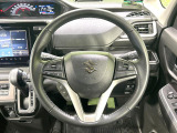 【純正革巻きステアリング】上質な革を使用することで、手にしっかり馴染みとても運転しやすいハンドルです♪