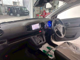 室内はスタッフが真心込めて清掃や納車の準備をします!試乗は全車OKですので現状確認をして下さいね!