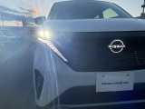 LEDヘッドランプ画像です。フォグランプもこんな感じのデザイン!