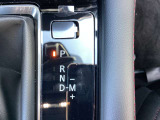 マニュアルモード付き6速オートマチックなので、スポーティな走りができます。