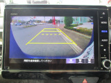 ナビゲーション付き!バックカメラ機能で駐車も安心☆
