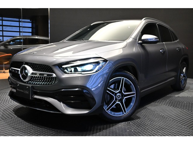 GLAクラス GLA200d 4マチック AMGライン 4WD 
