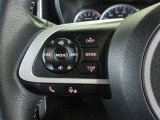 ステアリングスイッチ付!運転中も目線を動かす事無く音量等の操作可能!