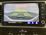 バックでの車庫入れも安心です! リアカメラが付いているバックモニター付のナビを装備しております。操作線もついており距離感も画面から確認できます。