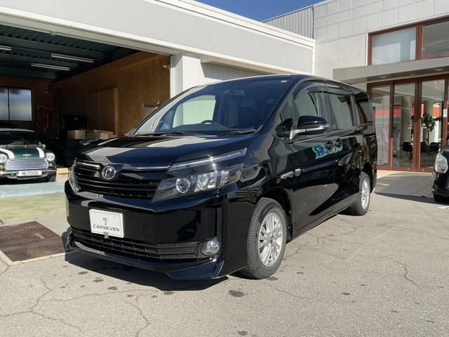 ヴォクシー2.0 V 4WD