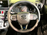 ステアリングも使用感が少なく、きれいな状態となっております♪