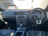 V60 T6 AWD Rデザイン4WD 