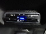デザインスッキリのビルトイン『ETC』!高速道路の特典はもちろん、キャッシュレスなので料金所では徐行するだけで通過可能です!