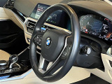 3シリーズツーリング 320d xドライブ 4WD 本革シート
