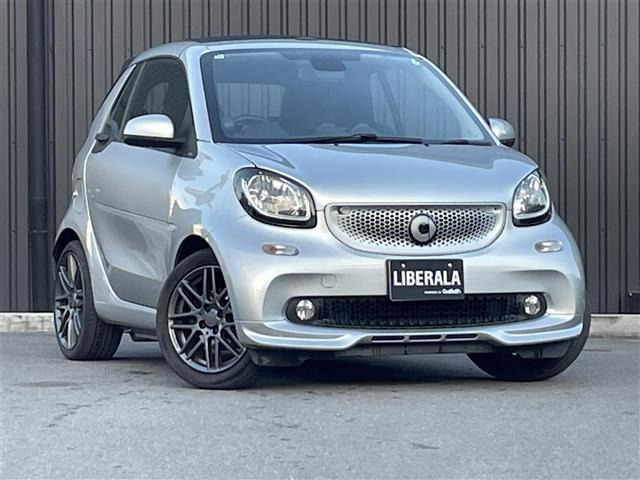 スマートフォーツーカブリオブラバススポーツ 本革シート サンルーフ