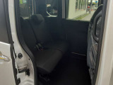 後部座席も広々としております!ぜひ1度ご来店いただきご乗車ください!