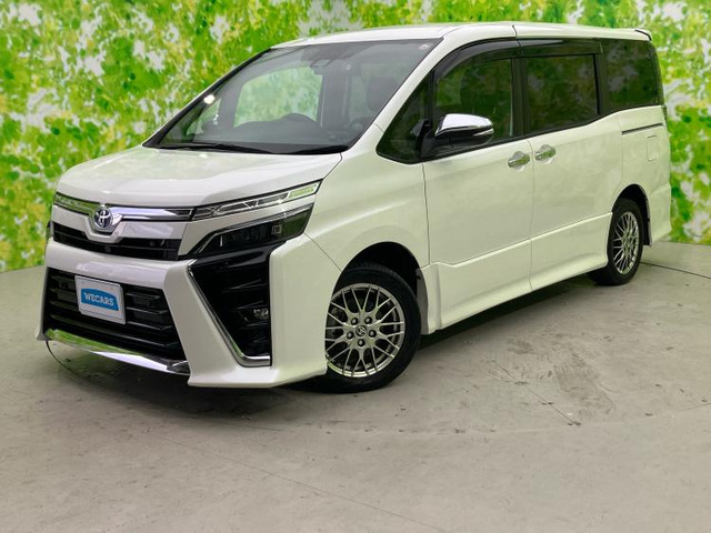 ヴォクシー1.8 ハイブリッド ZS 煌III