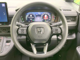 【純正革巻きステアリング】上質な革を使用することで、手にしっかり馴染みとても運転しやすいハンドルです♪