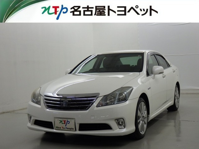 クラウンハイブリッド3.5 Lパッケージ