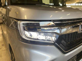 LEDヘッドライト装備で夜道もスッキリとした視界で安心して運転出来ます!