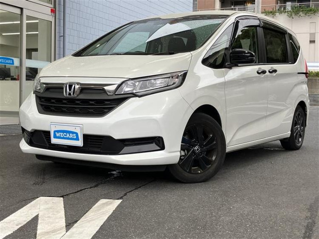 フリード1.5 G ブラックスタイル