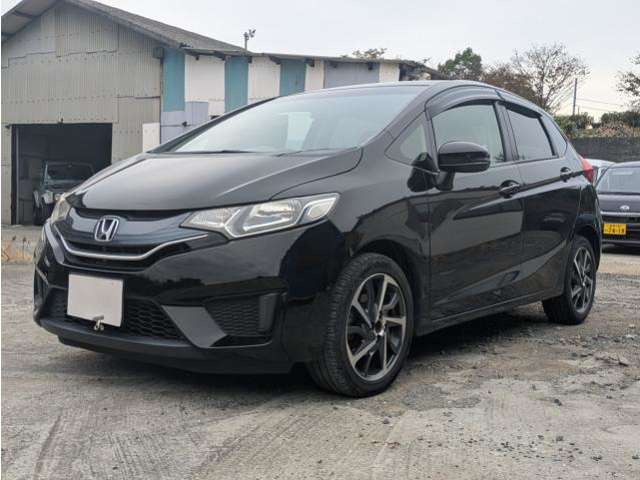 フィット 1.3 13G Fパッケージ Bluetooth、Rカメラ