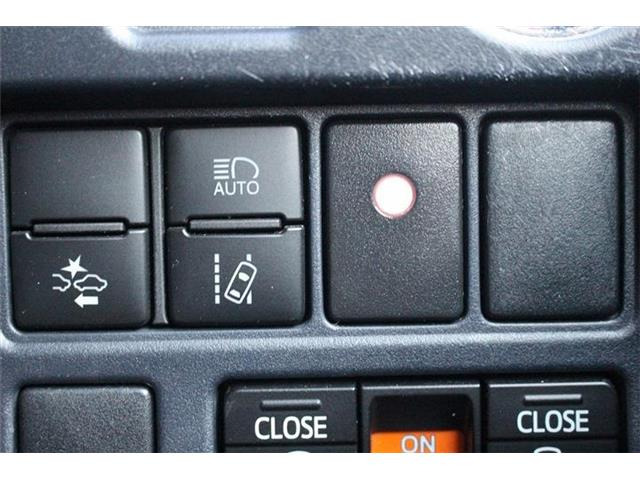 トヨタ ヴォクシー 2.0 ZS 煌II 禁煙車 純正9インチナビ フルセグ の