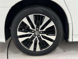 タイヤサイズは235/50R18!納車前の点検時にタイヤ交換させていただきます!純正アルミホイール!