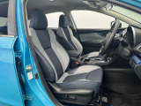 車を運転する際には運転席の存在は欠かせません。しっかりとチェックしたいポイントですね。