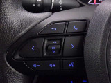 ステアリングスイッチ装備!運転しながら手元でオーディオの操作などができます。