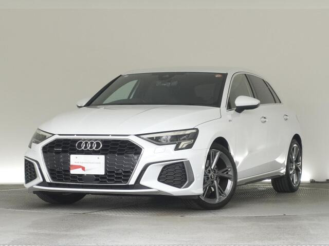 A3スポーツバック40 TFSI クワトロ Sライン 4WD