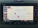 ホンダ純正メモリーナビ付きなので、迷わず目的地まで安心。