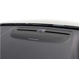 【harman/kardon】世界のオーディオファン垂涎のプレミアムサウンドシステムを搭載。原音に近い音場空間を忠実に再現。乗る人すべてに最良の音響体験を提供します。