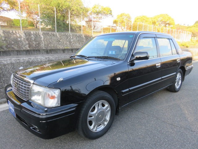 クラウンセダン2.0 スーパーサルーン車両本体整備無し販売です LPG