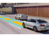 同一車線内全車速運転支援システムトラベルアシストはACCとレーンキープアシストの複合機能です。