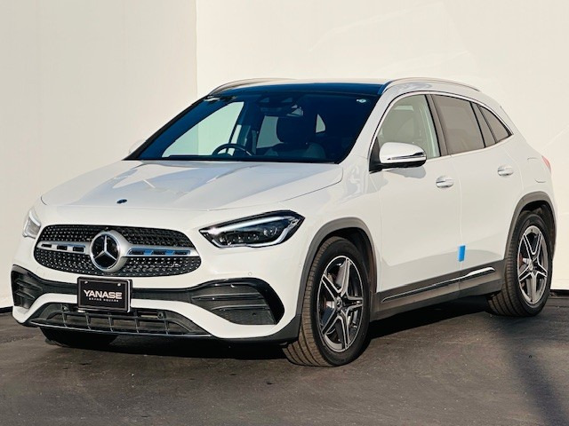 GLAクラスGLA200d 4マチック AMGライン 4WDAMGレザーエクスクルーシブ・アドバンスド・ナビゲーションパッケージ