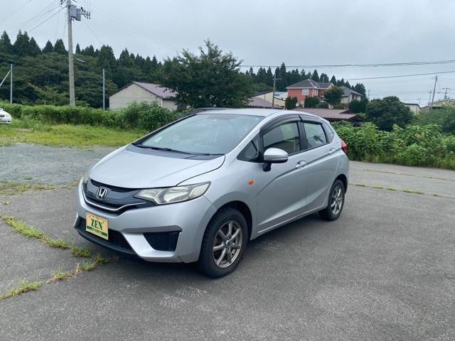 フィット1.3 13G 4WD