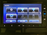 ナビゲーションはフルセグTV、インターナビ対応のGathers純正メモリーナビを搭載しています。Bluetoothオーディオ機能がありますので、スマートフォンなどの音楽も再生できます。