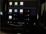 Google搭載によりさまざまな機能をハンズフリー操作できます。フロントにはシートヒーター&シートエアコン、ステアリングホイールヒーターを装備!北欧スウェーデン発祥のブランドならではのオプションです。