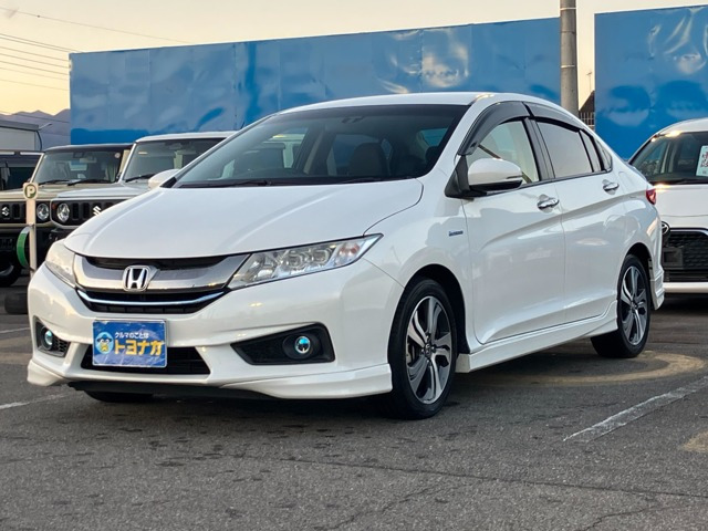 グレイス1.5 ハイブリッド EX スタイルエディション純正ナビ フルセグTV バックカメラ