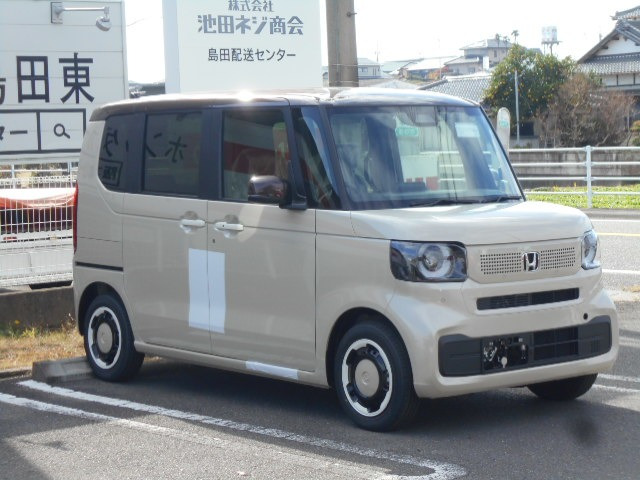 N-BOXファッションスタイル 2トーン