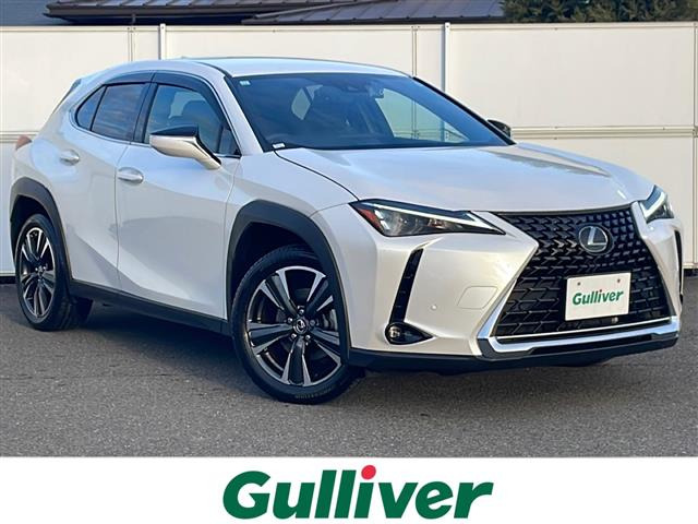 UX250h バージョンC 4WD修復歴無し